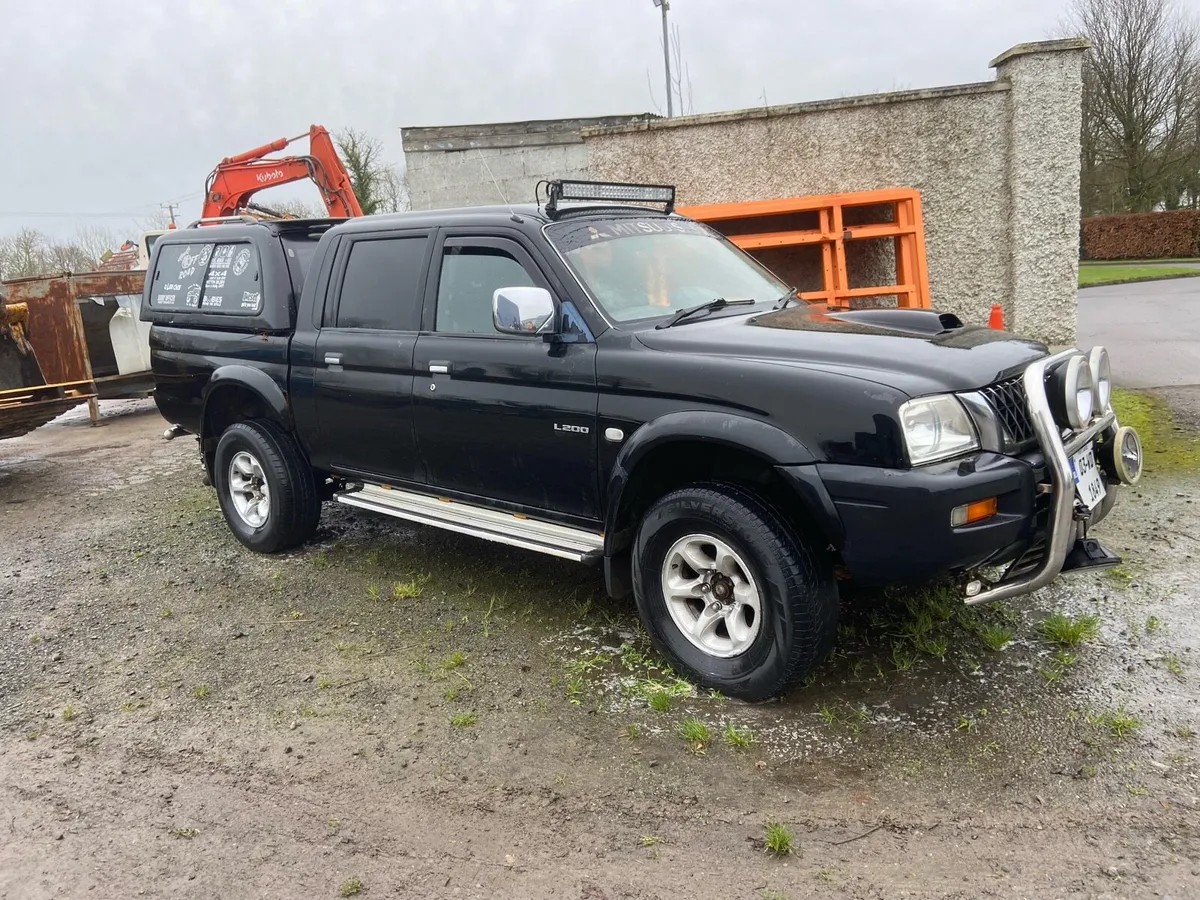 Mitsubishi L200 for breaking - Image 4