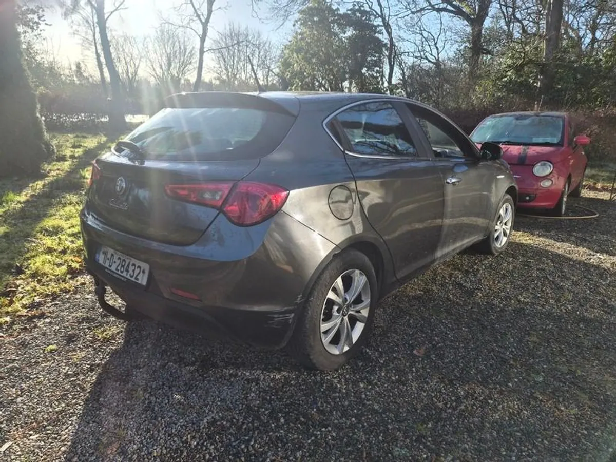 2011 Alfa Romeo Giulietta 1.6 JTDm - Image 4
