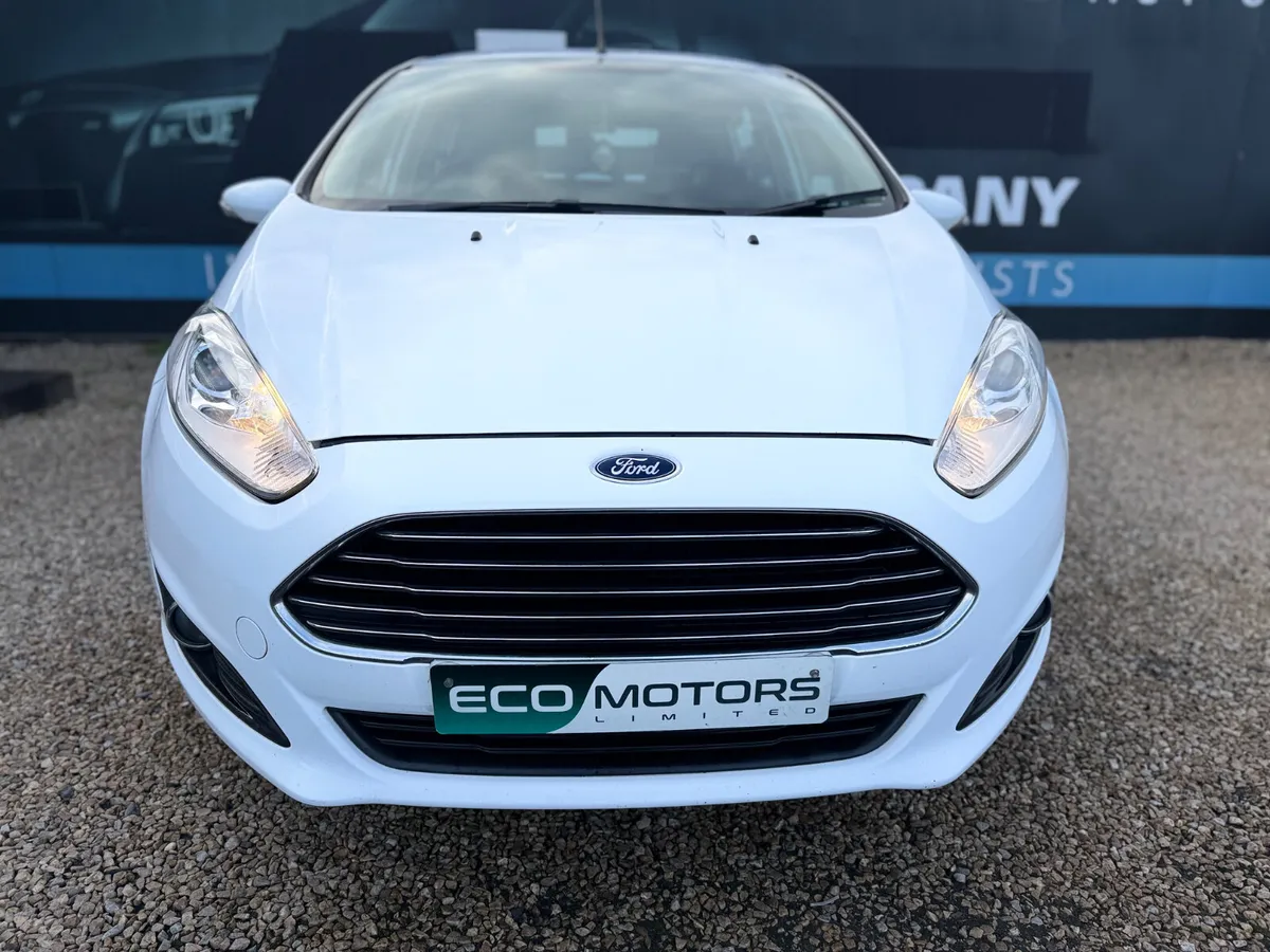 FORD FIESTA 1.2 - 2013 - LOW MILES - Image 2