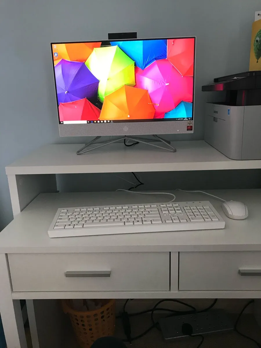 Hp all in one pc computer - Image 1
