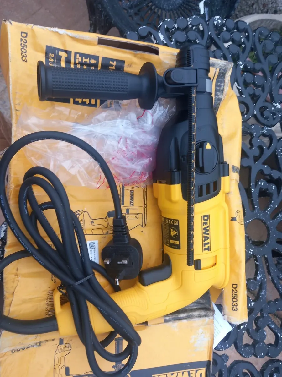 Dewalt sds hammer drill new - Image 1