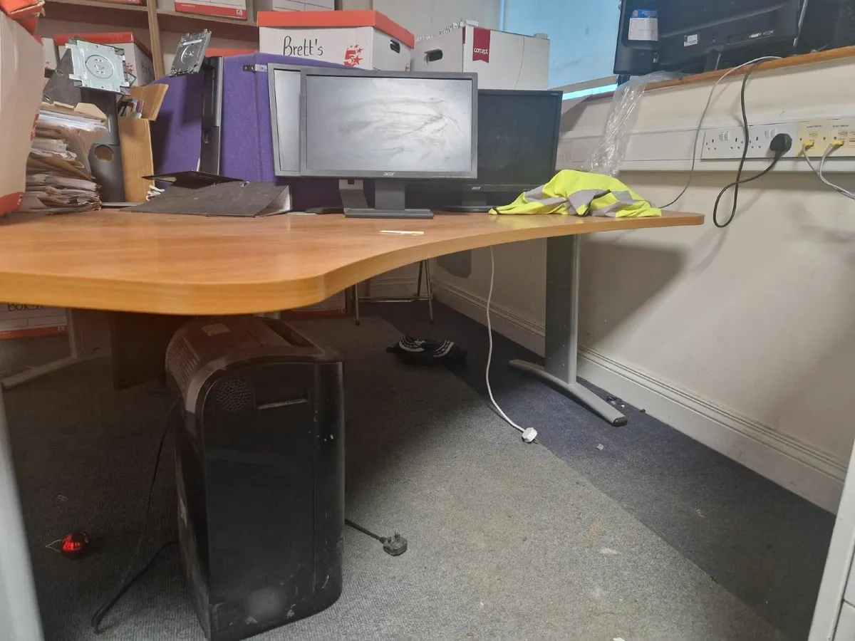 office furniture - Image 4