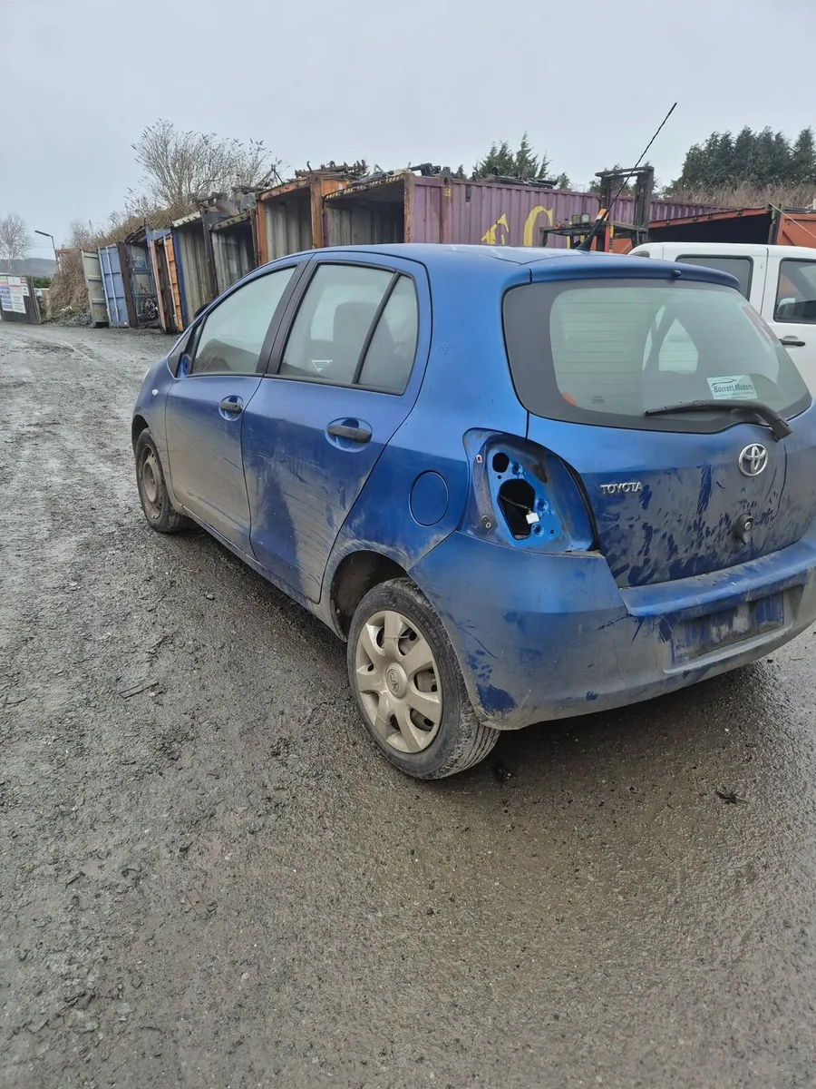 Toyota Yaris - Breaking only - Image 1