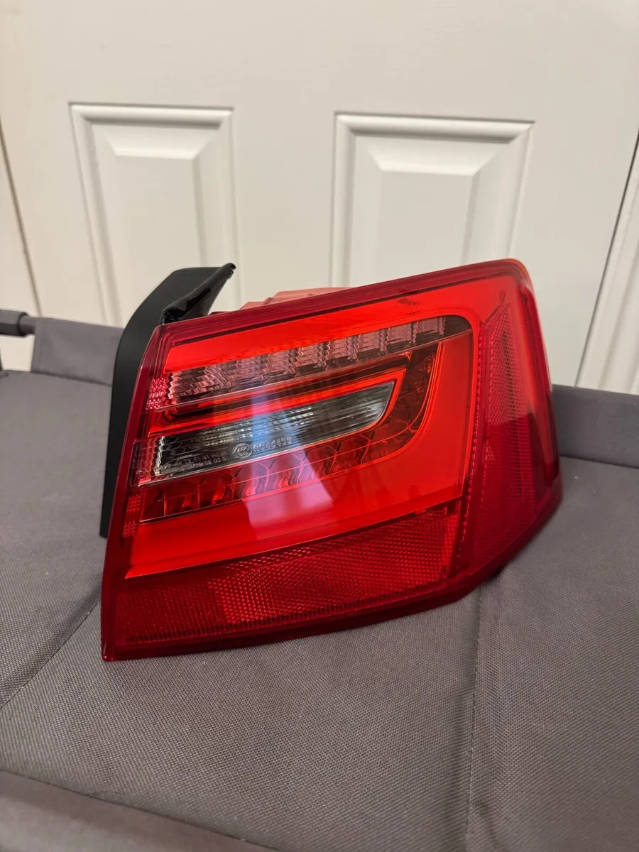 Audi A6 C7 Set of Rear lights - Image 4