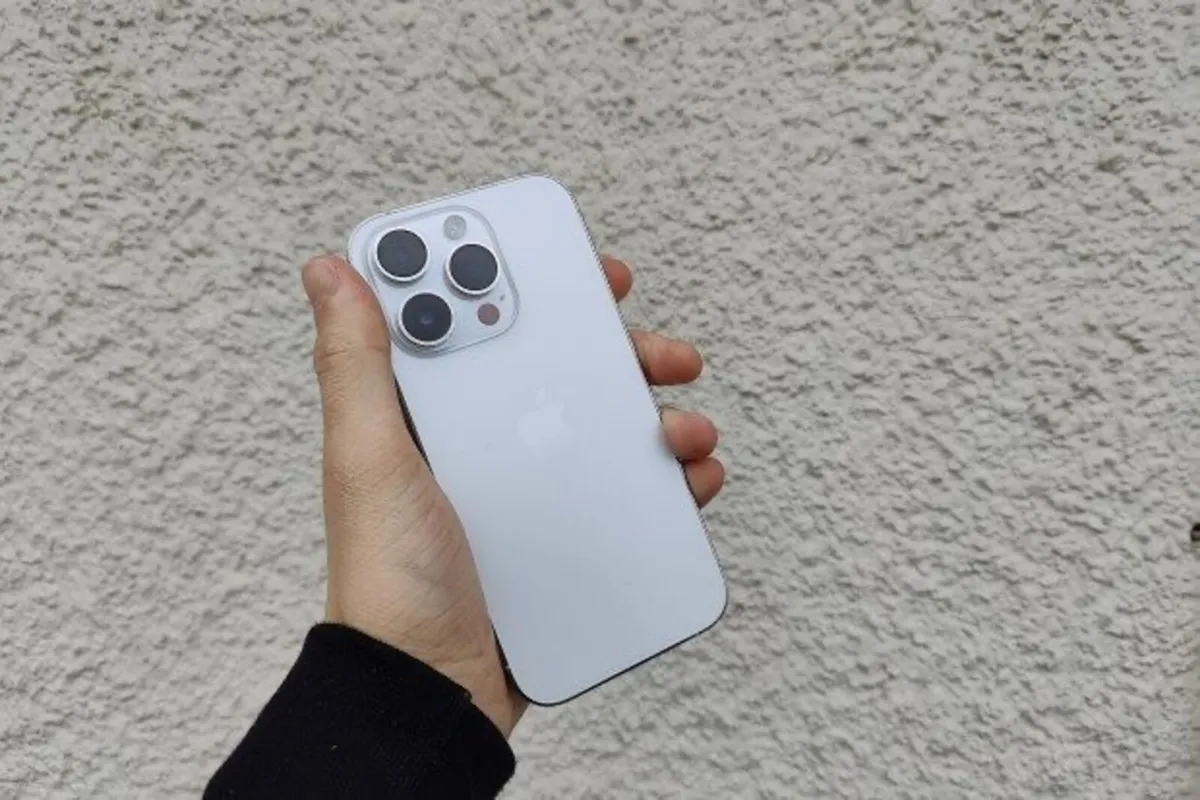 iPhone 14 Pro 256GB - Image 2