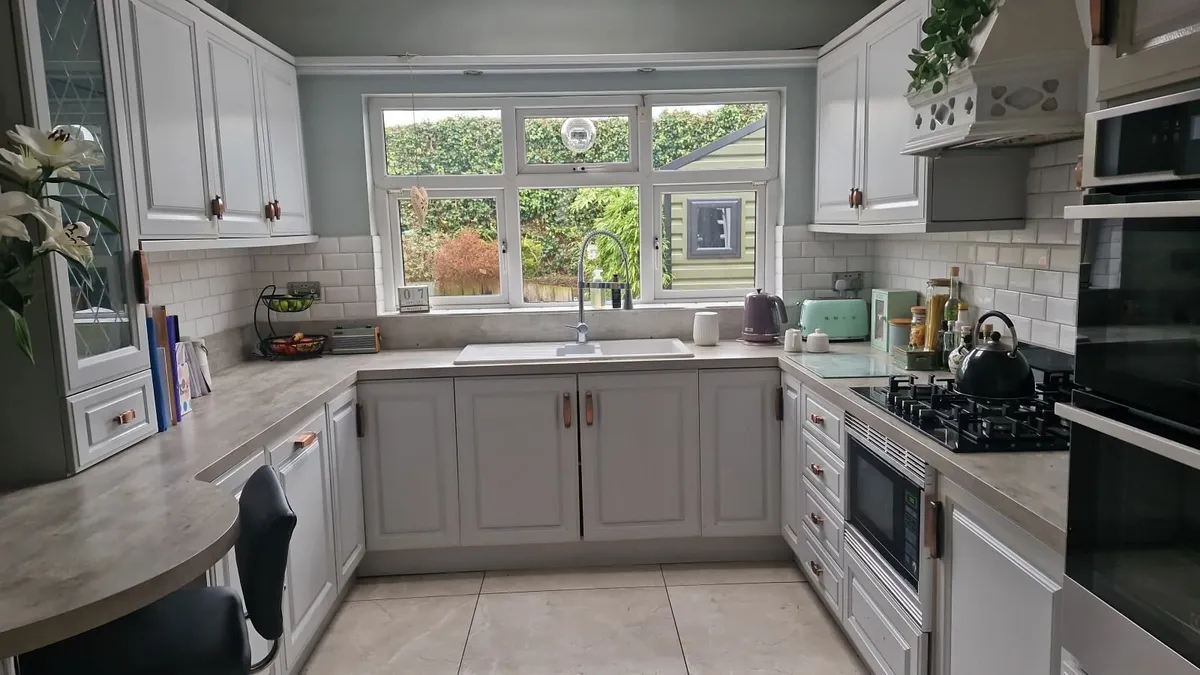 Kitchen units - Image 2