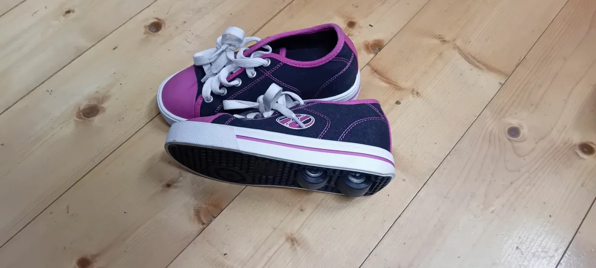 Childs Heelys