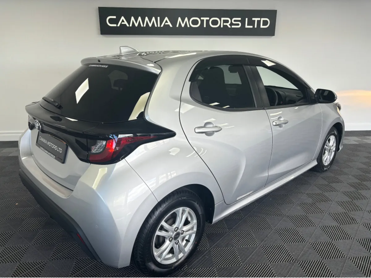 Toyota Yaris TOYOTA YARIS AUTOMATIC - Image 4