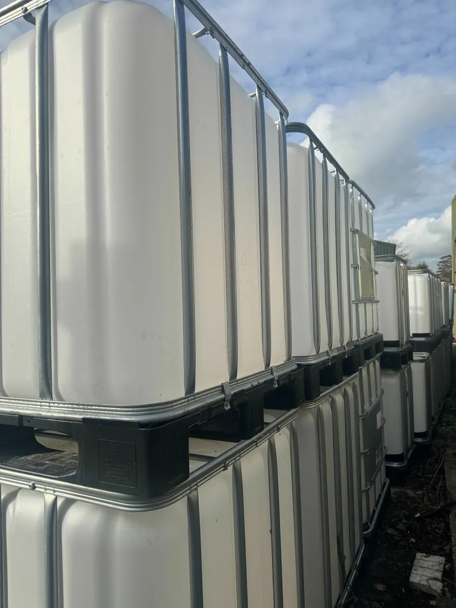 1000L IBC Cubes like new - Image 2