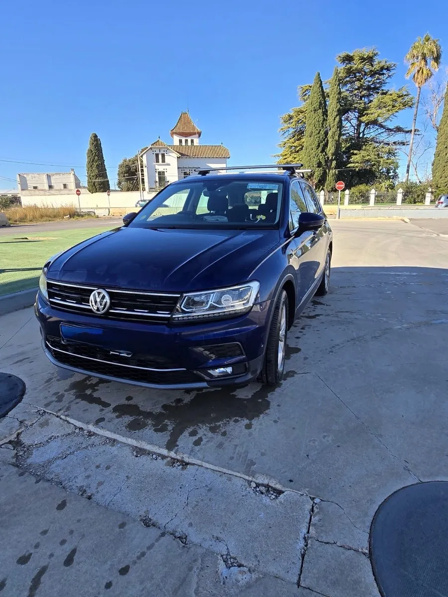 Volkswagen Tiguan. HIGHLINE AUTOMATIC - Image 4