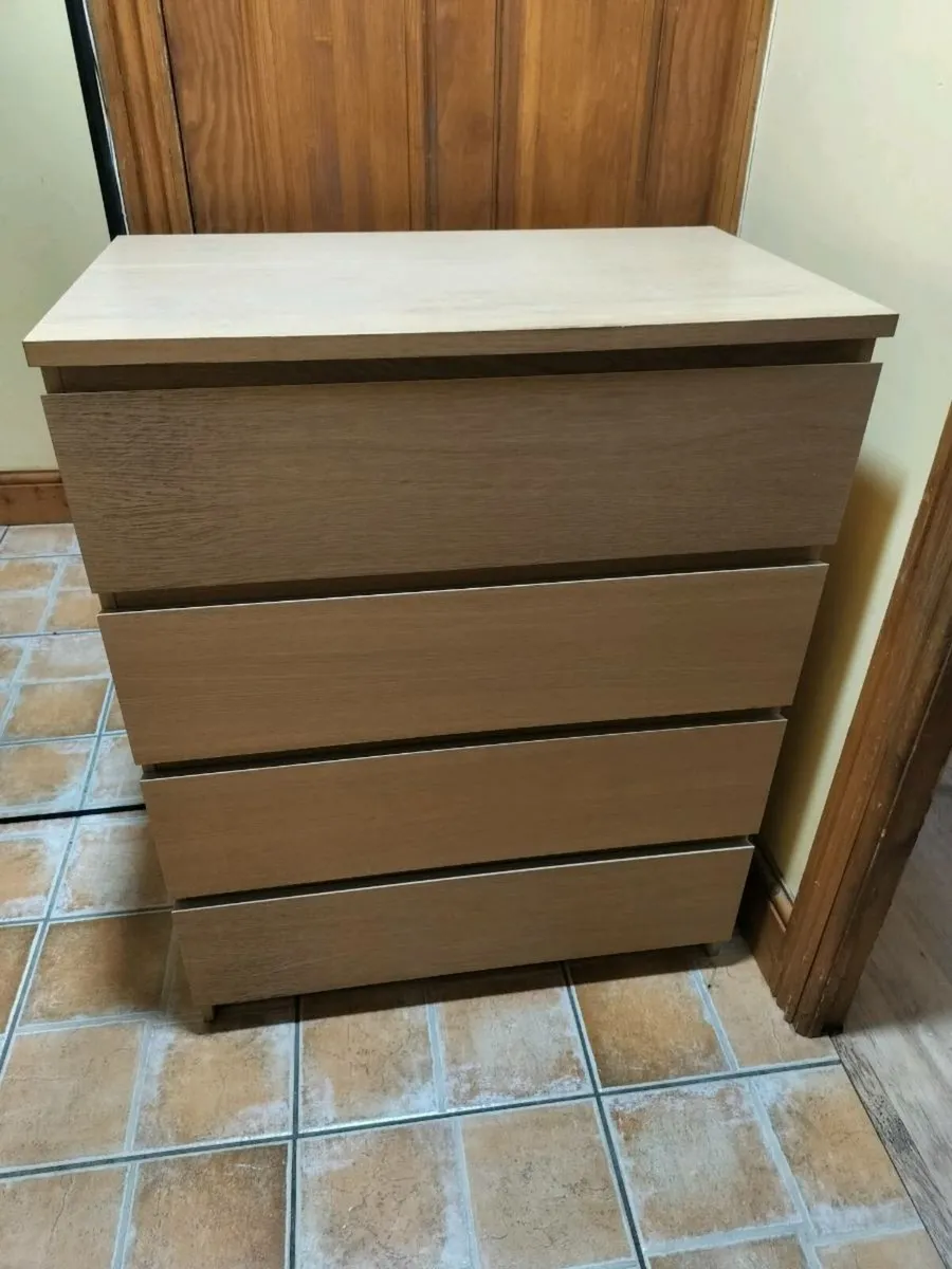 Chest of 4 drawers Malm - Image 1