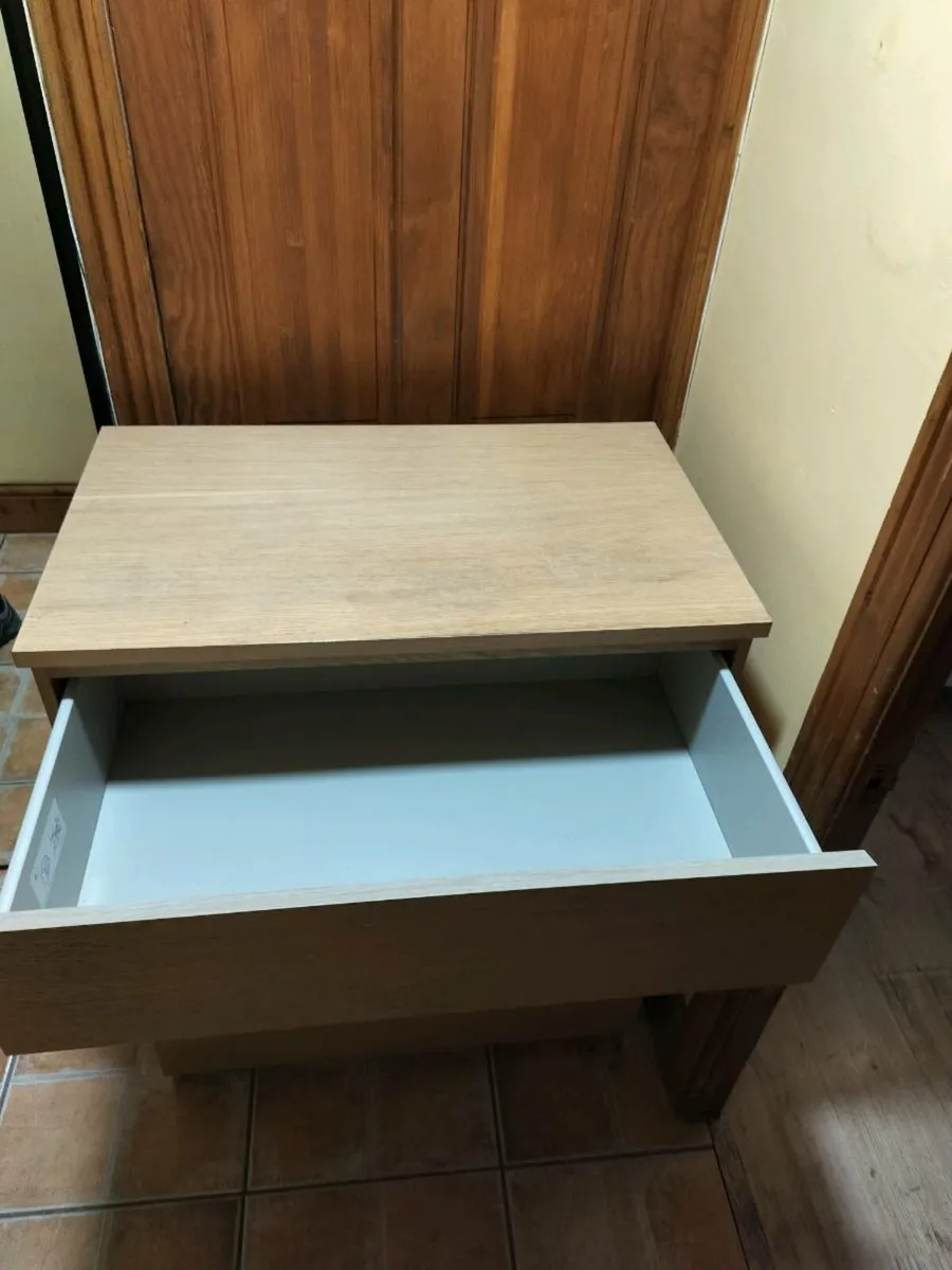 Chest of 4 drawers Malm - Image 2