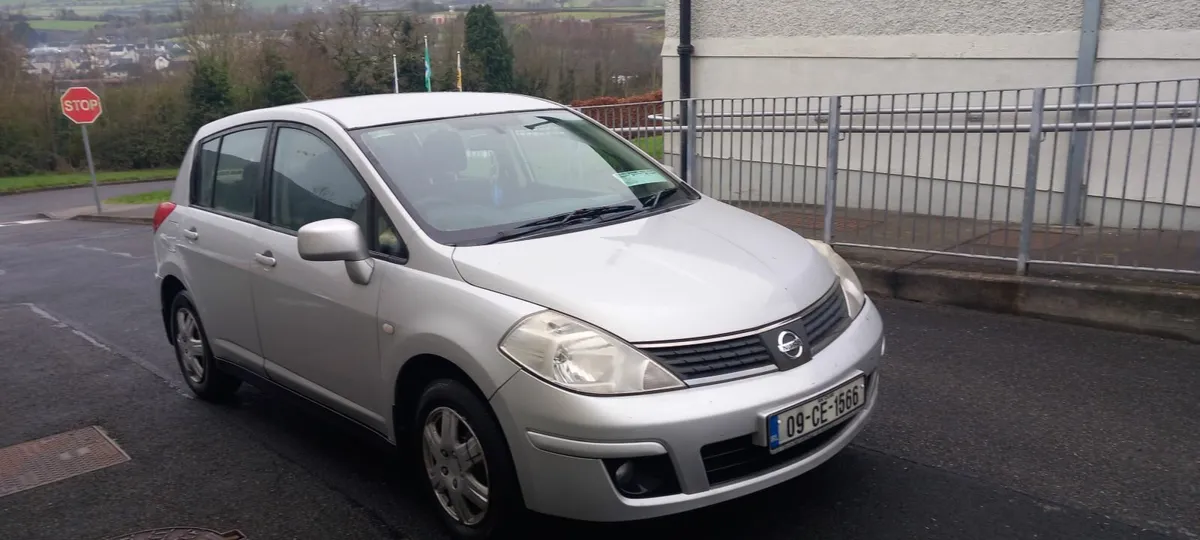 Nissan Tiida 2009 - Image 3