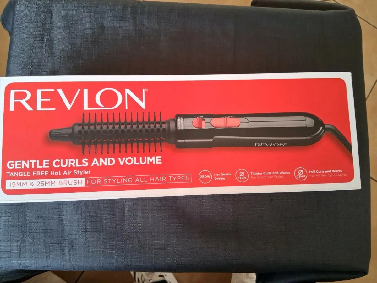 Revlon Electric Hotbrush - Image 1