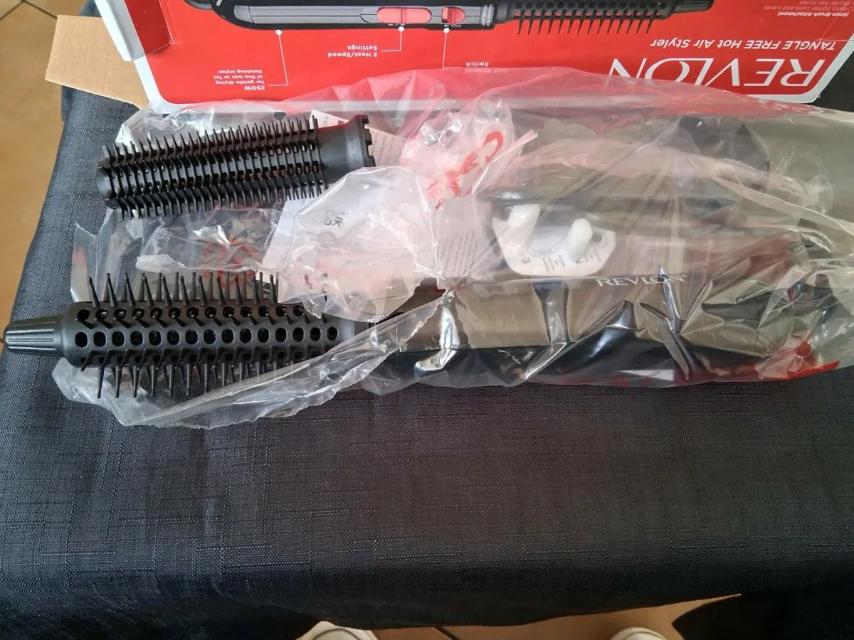 Revlon Electric Hotbrush - Image 3