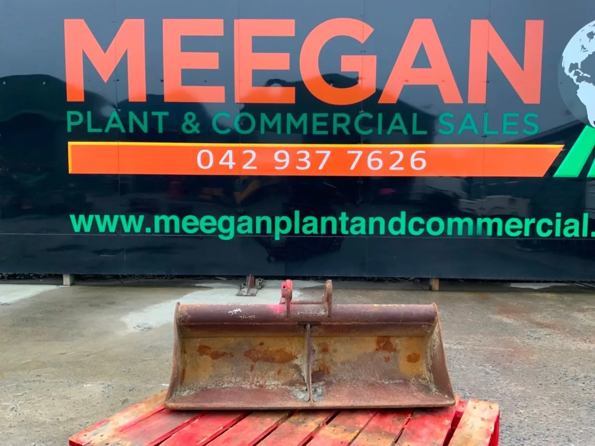 42" GRADING BUCKET....35mm PINS......329f. - Image 1