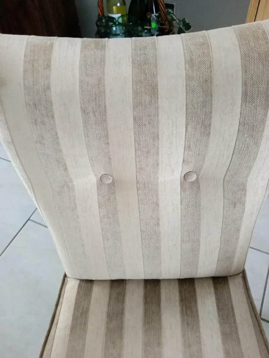 Pair of occasional chairs - Image 3