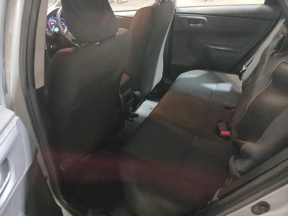 Toyota Auris - Image 3