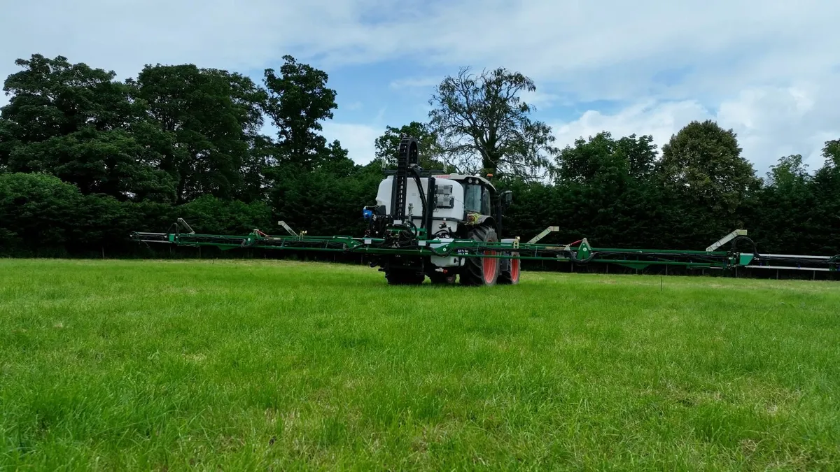 SKAi Green on Green Spot Sprayer - Image 3