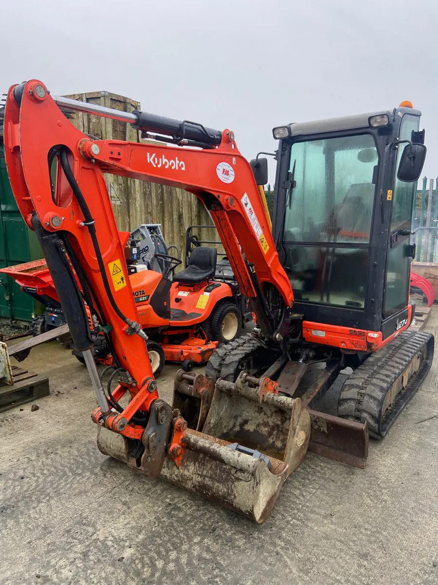 Kubota U27-4 Mini Digger - Image 1