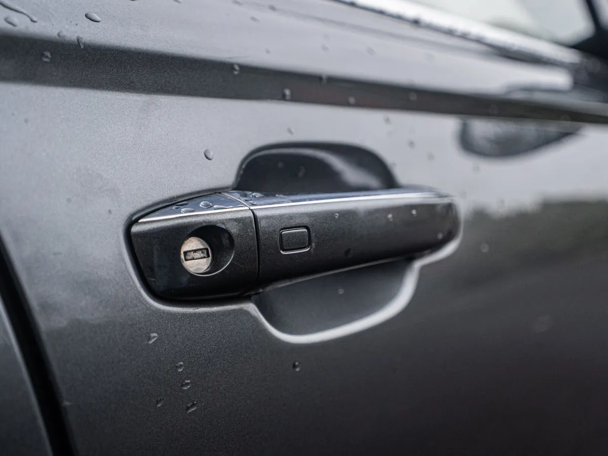 Audi A6 2012 High Spec - Image 3