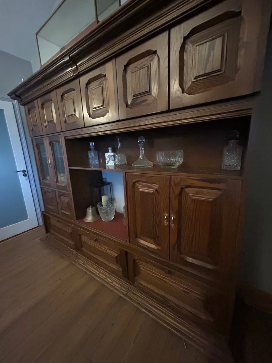 Cabinet - Image 2