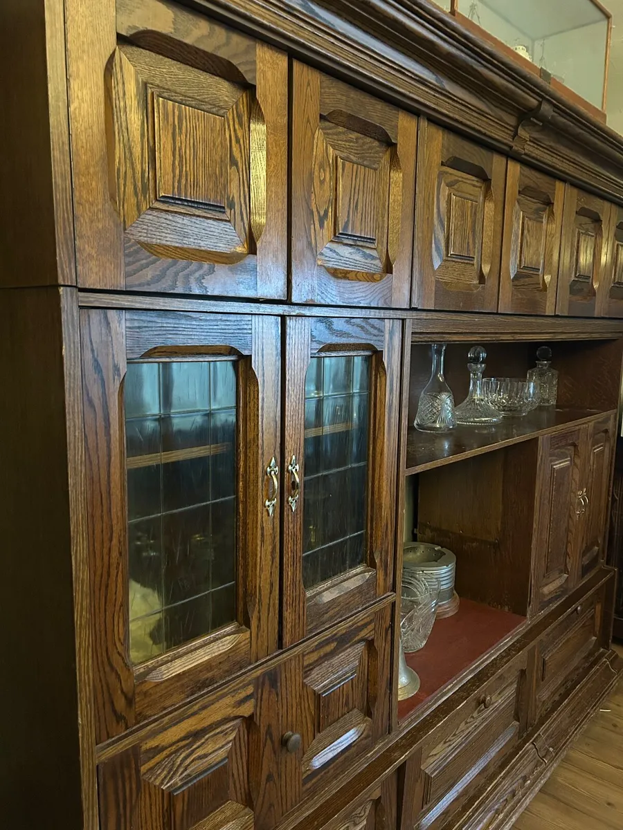 Cabinet - Image 3