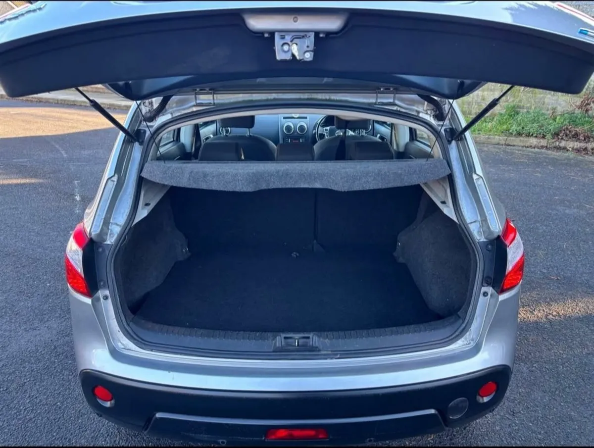 Nissan Qashqai 2012 - Image 4