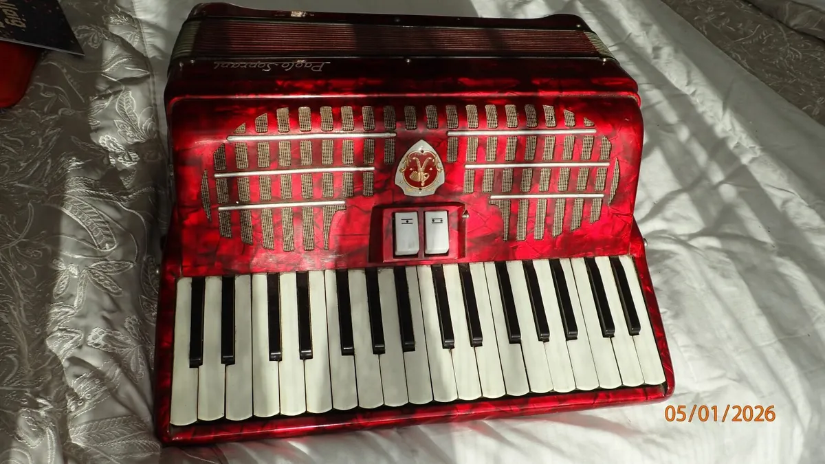 Accordion Paolo Soprani. - Image 3