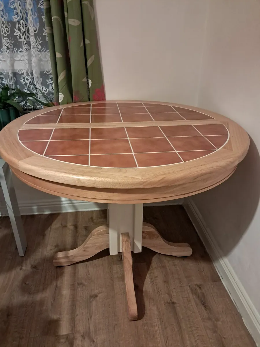 Dining Table - Image 2