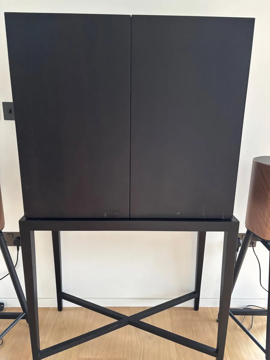 Cabinet - Image 2
