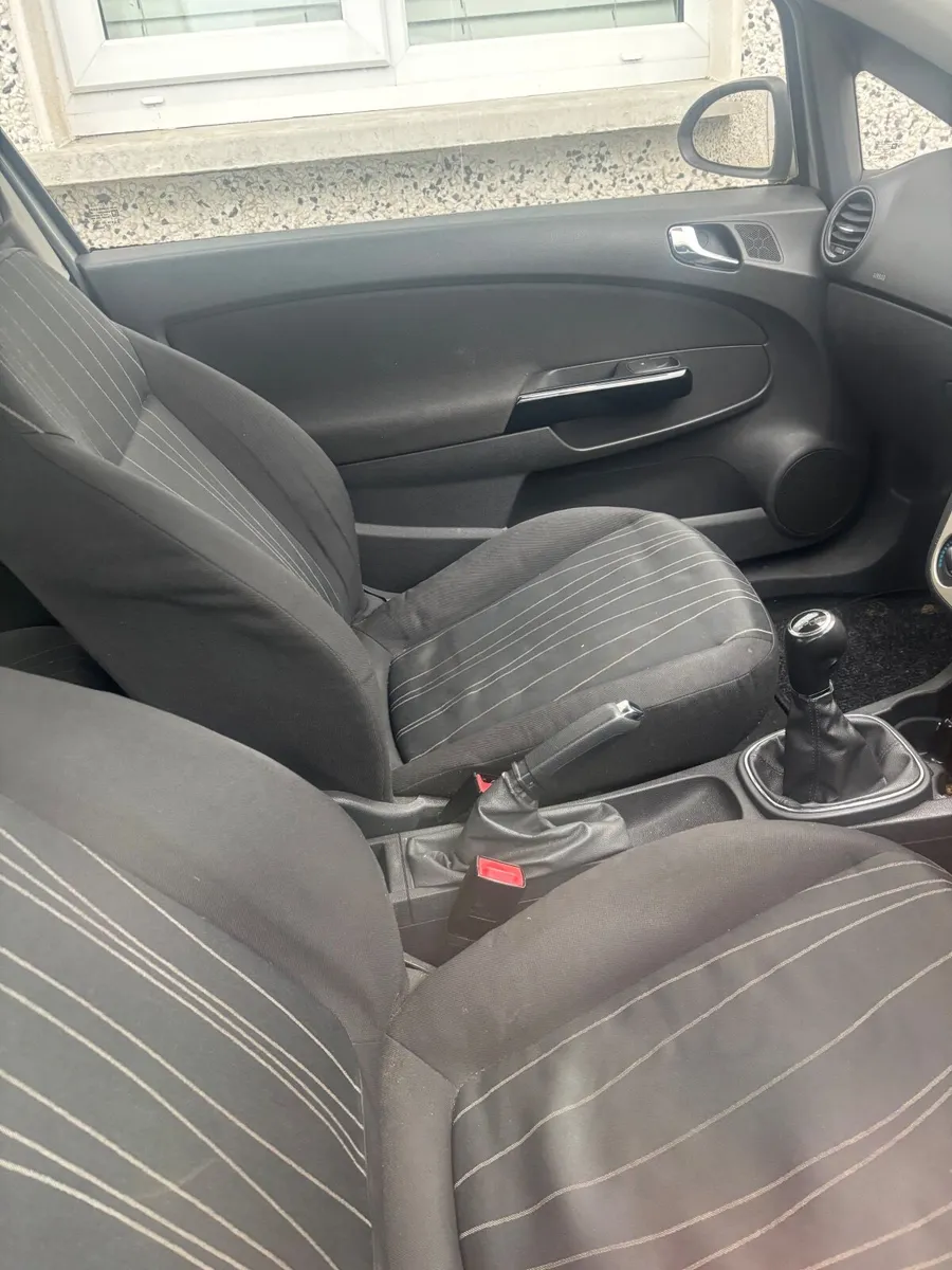 Opel Corsa 2008 - Image 2