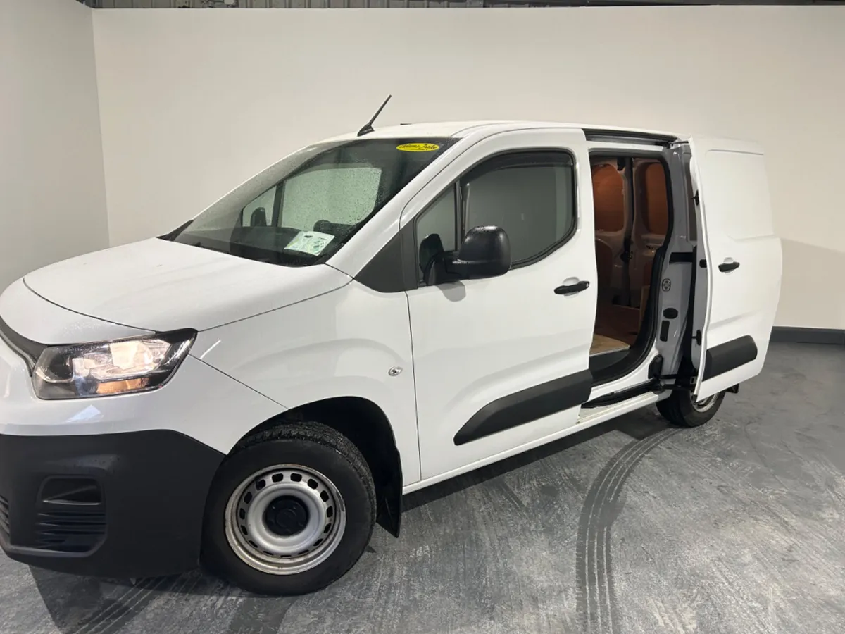Fiat Doblo 2023 - Image 4