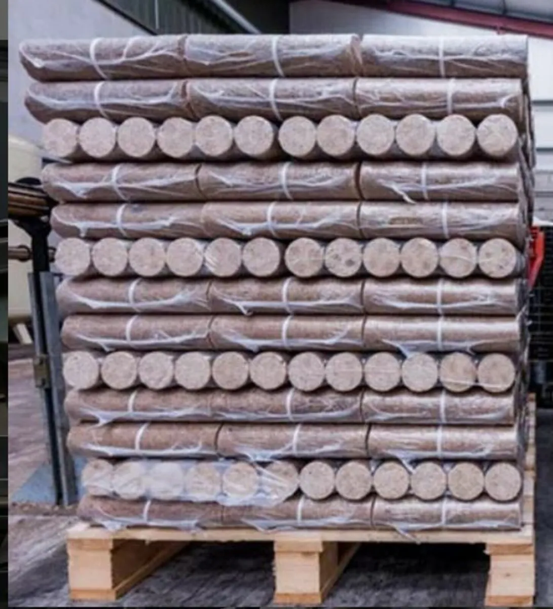 Pallet of compressed Heat Logs- Low Stock - Image 3