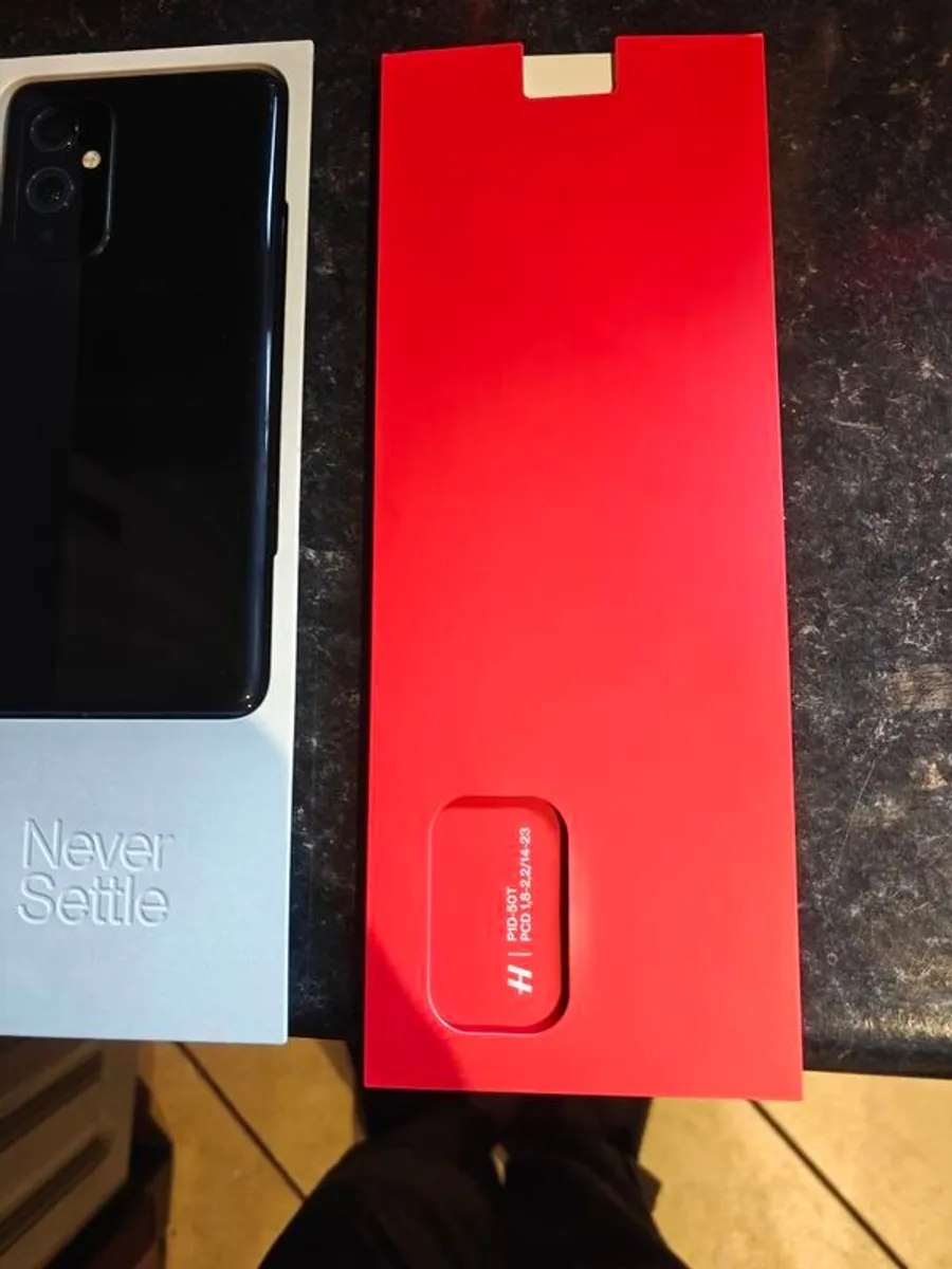 Oneplus 9 128gb Astral Black - Image 2
