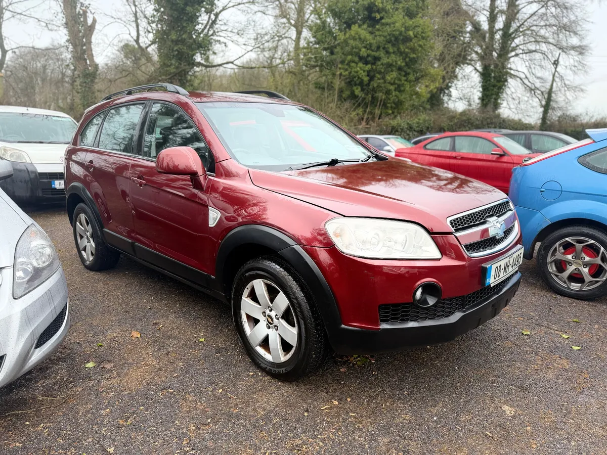 Chevrolet Captiva 2.0 diesel,Automatic,7 seats - Image 1