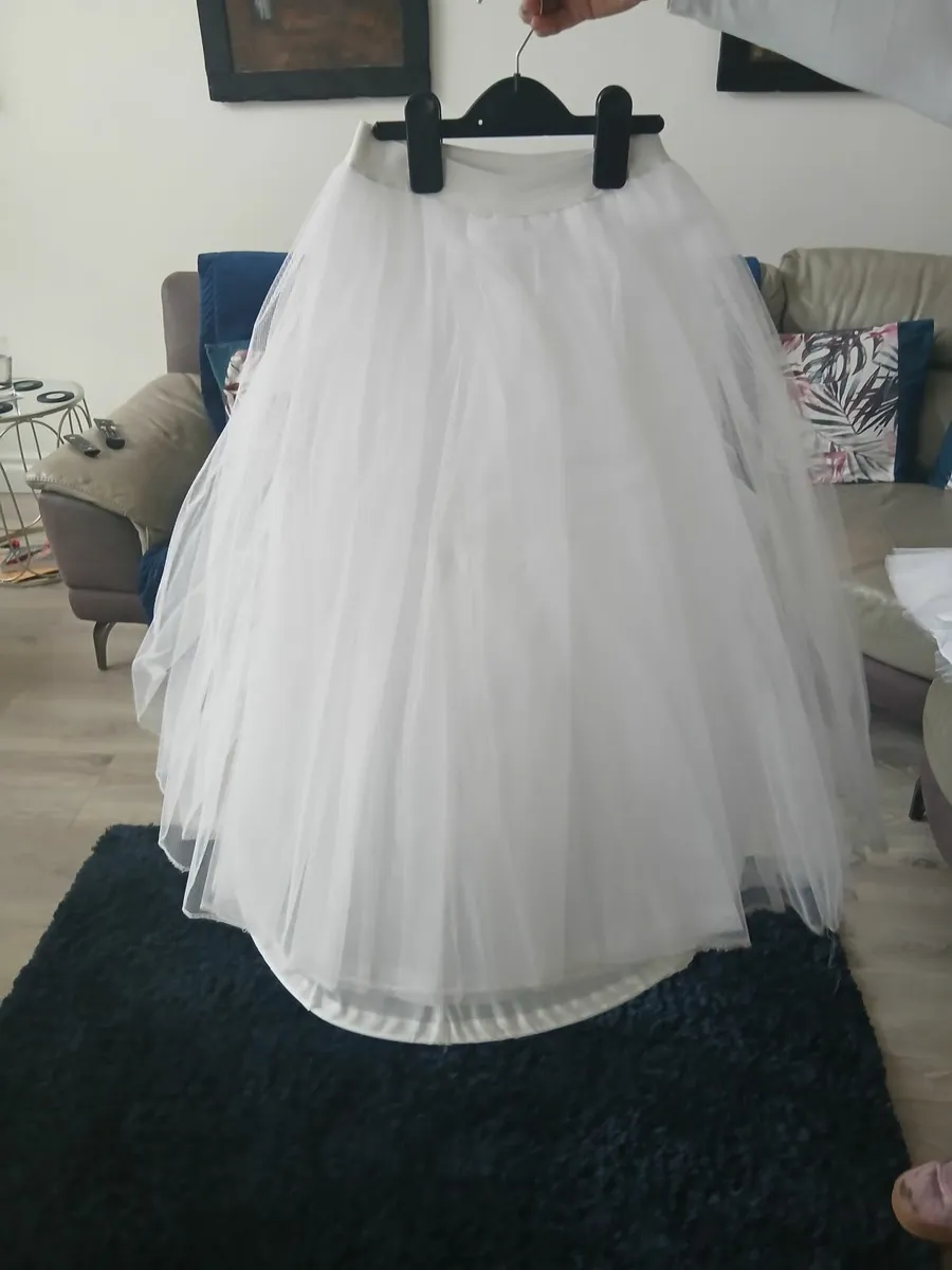 Communion dress - Image 2