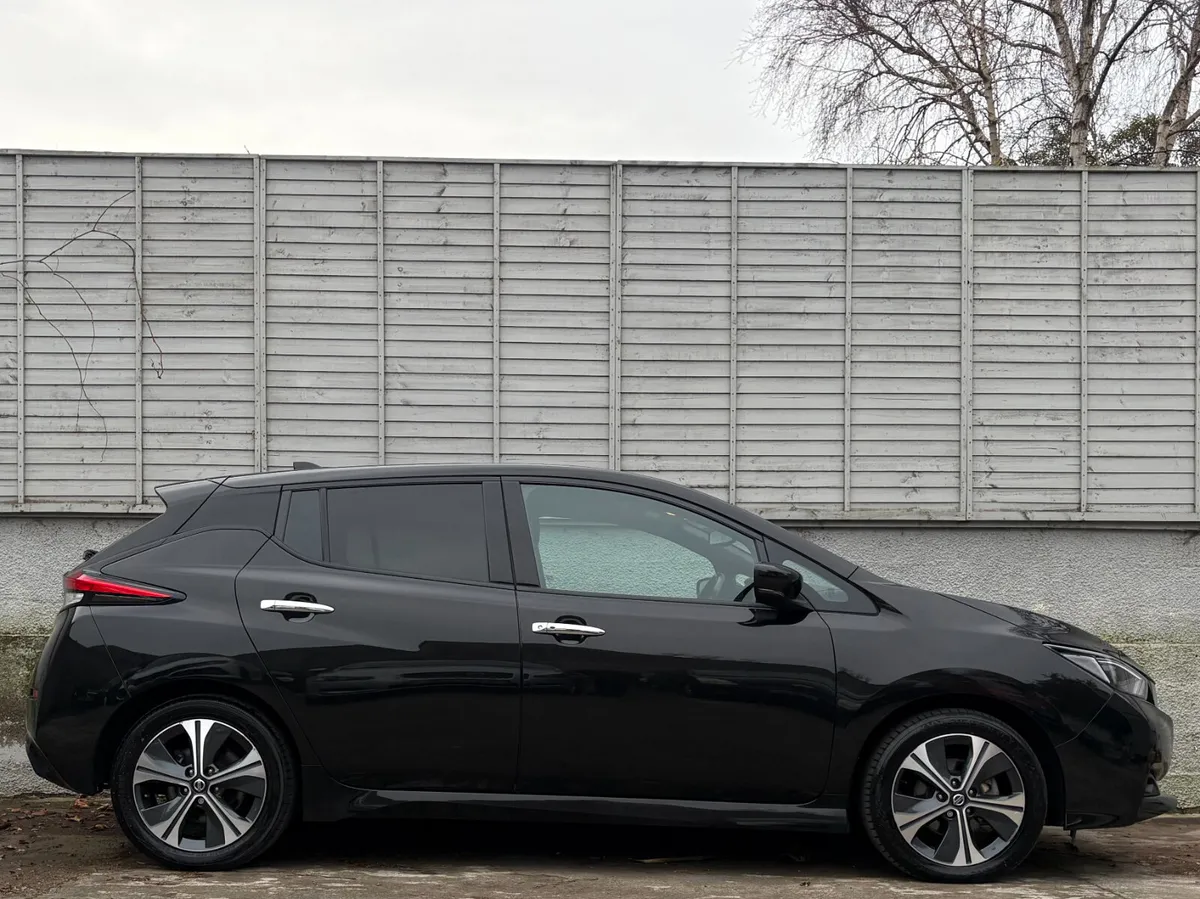 Nissan Leaf 2020 N-CONNECTA / APPLE & ANDROID AUTO - Image 2