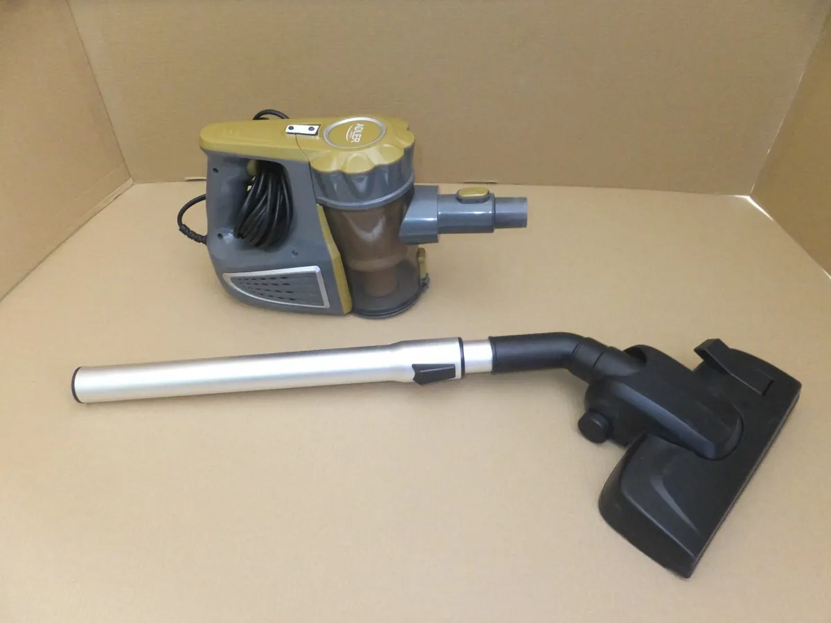 ADLER vacuum cleaner - Image 1