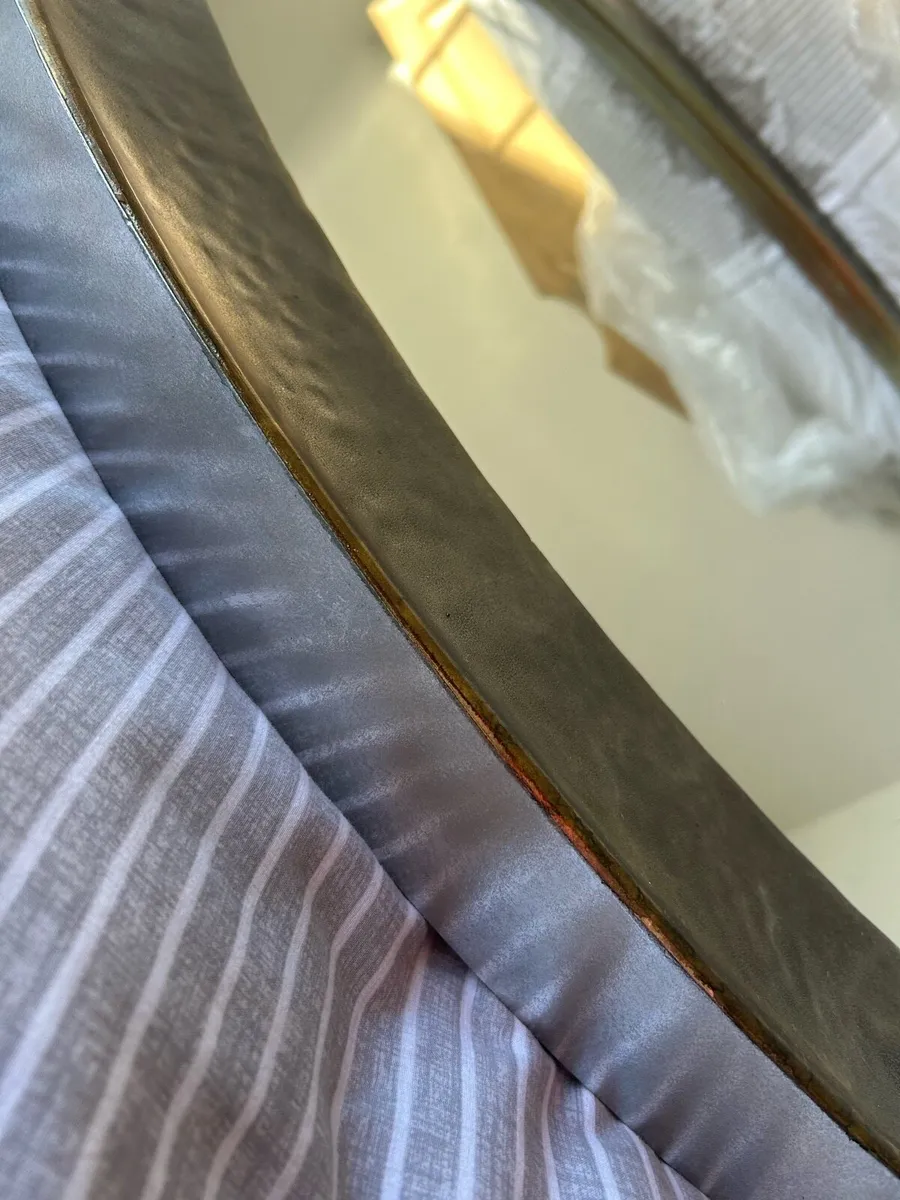 Large wall round mirror - Image 3