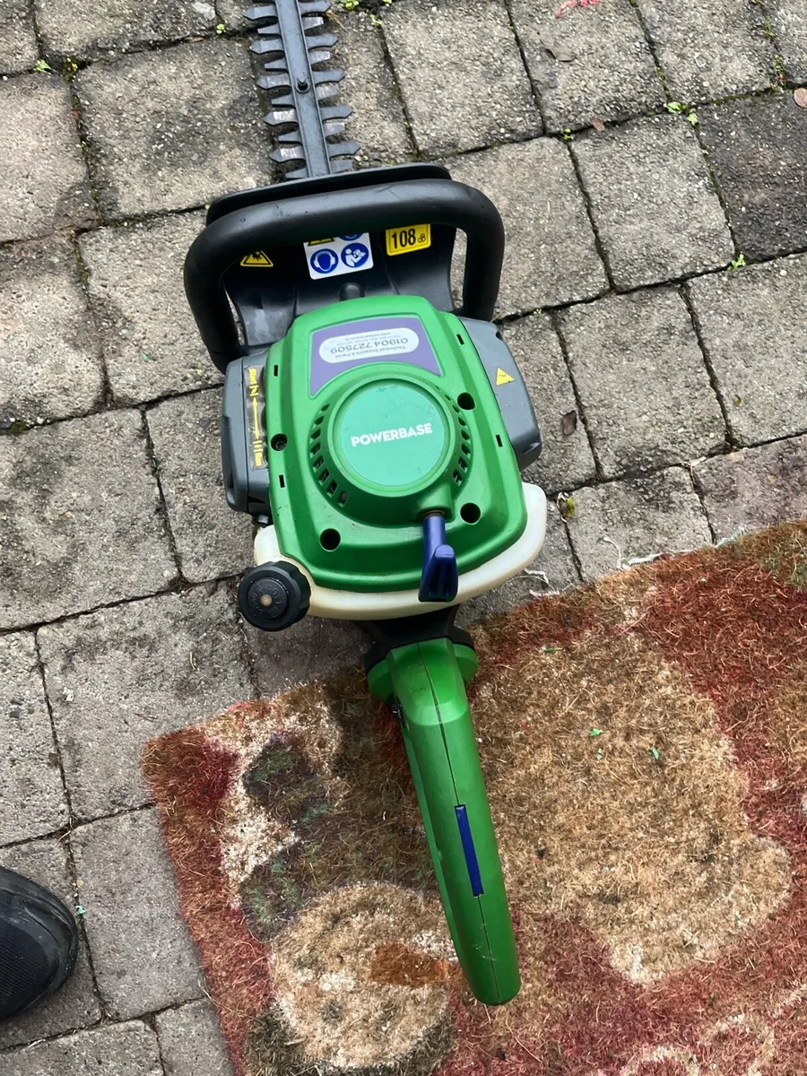 Hedge trimmer - Image 2