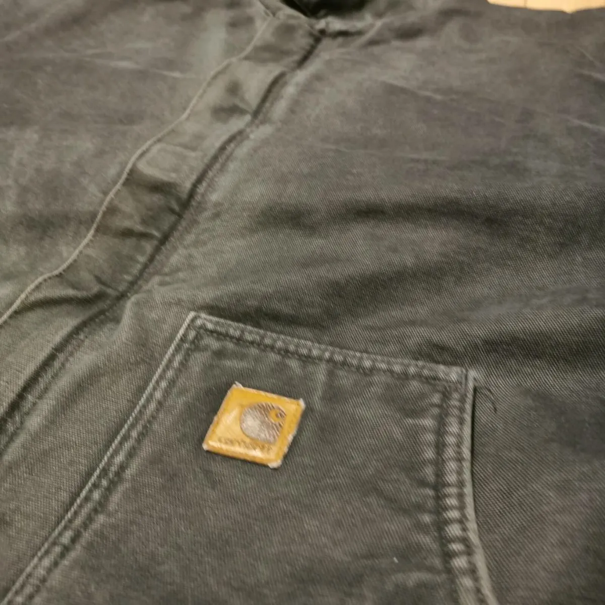 Carhartt jacket - Image 2