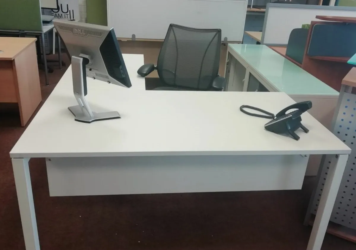 Office Desks & Accessories - Image 4