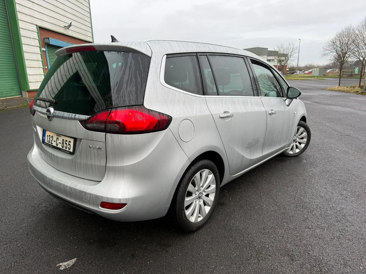 2013 Opel Zafira  2.0 Diesel 7 Seater NCT 03.2027 - Image 4