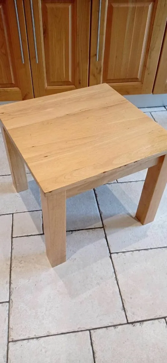 600mm X 600mm Heavy pine colour coffee table - Image 2