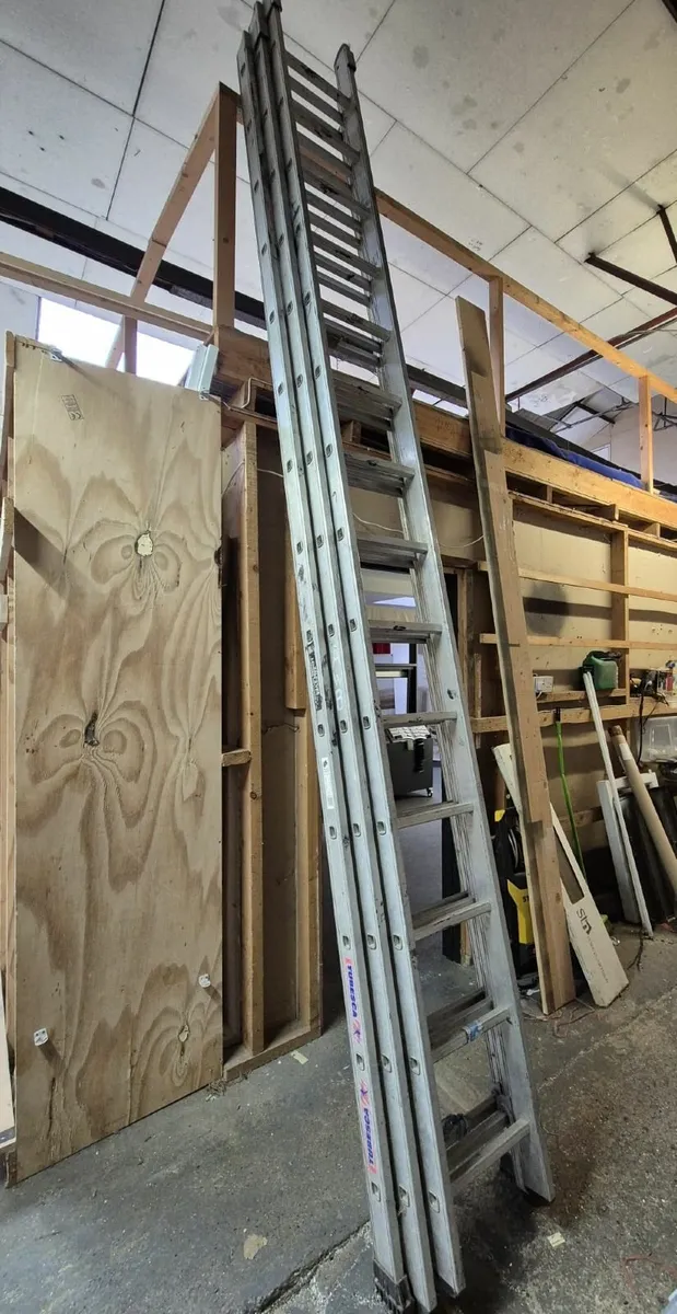 Tubesca Triple Extension Ladder – €450 ONO - Image 1