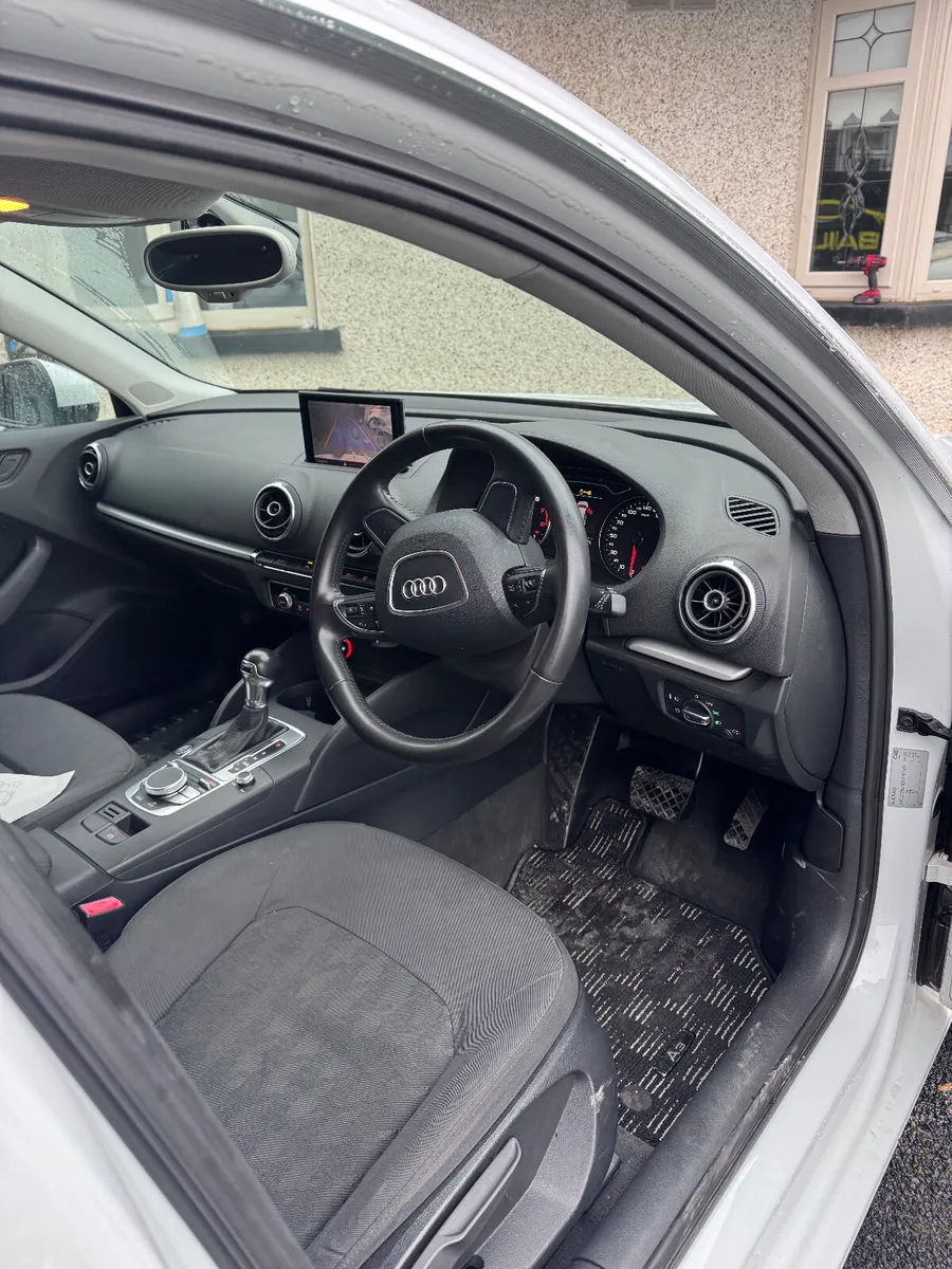 Audi a3 hatchback 1.4 auto - Image 4