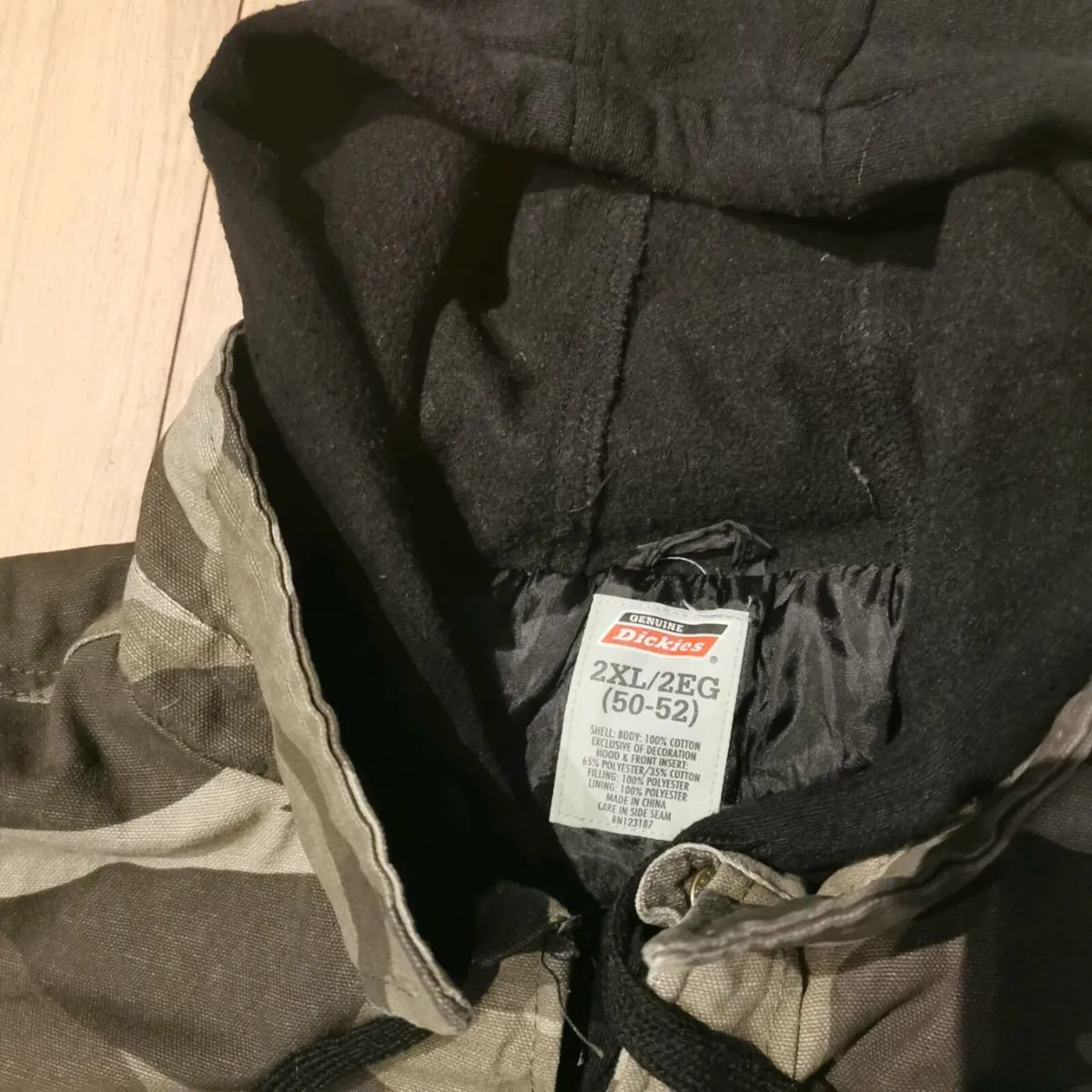 Dickies camo jacket - Image 3