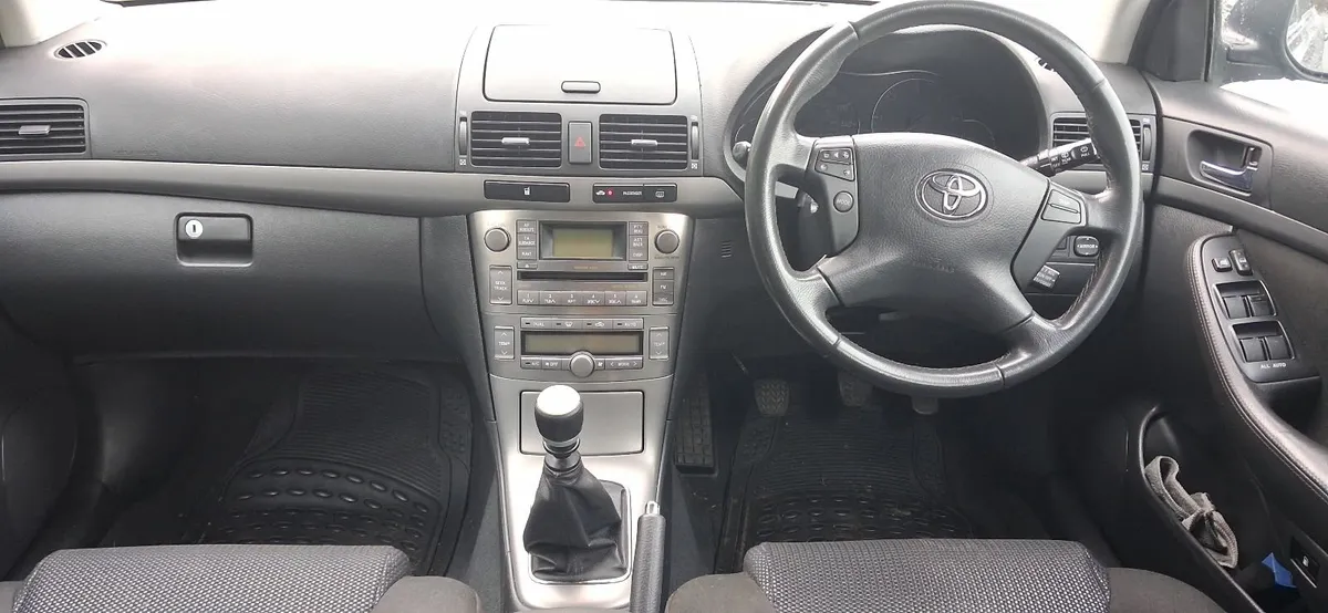 🚗 2008 Toyota Avensis Wagon T250 2.0 D-4D 93kw - Image 4