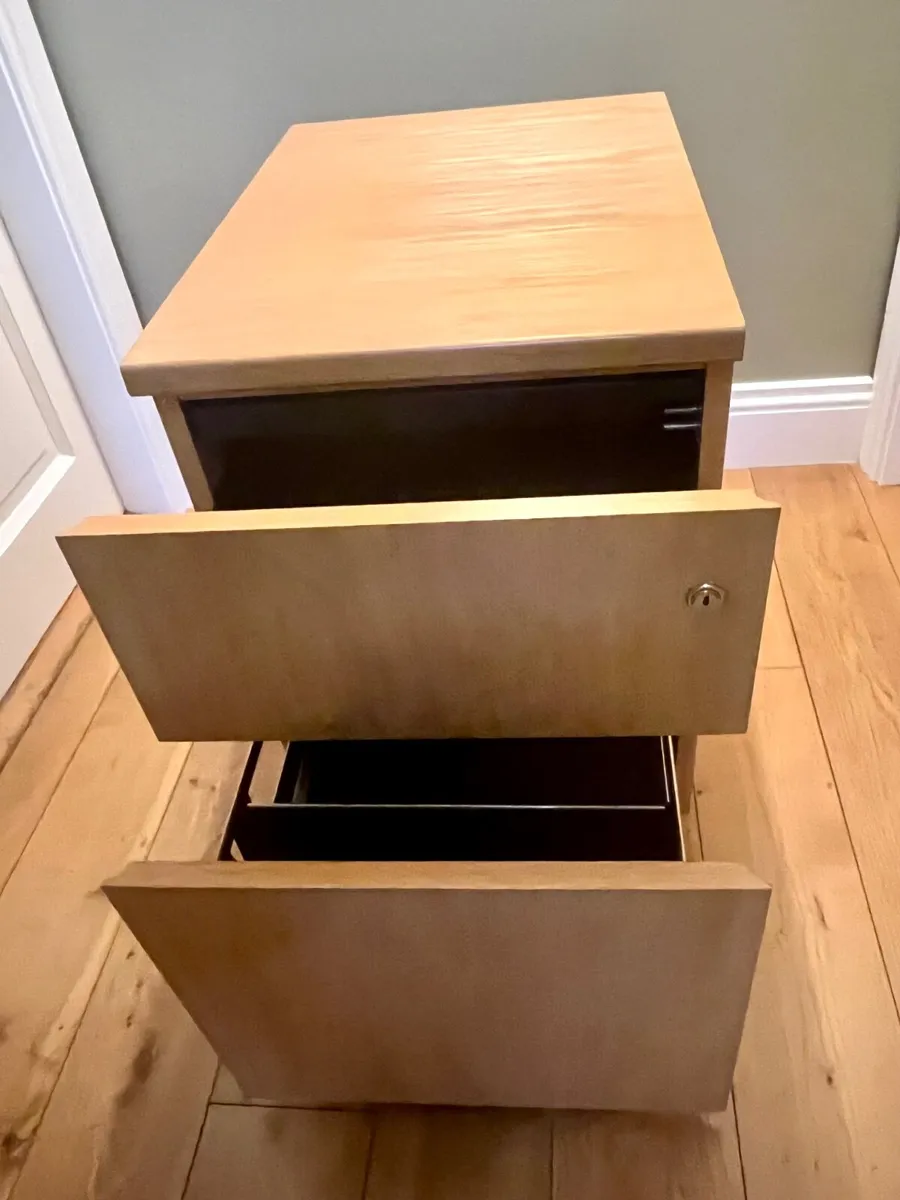 Office storage locker/cabinet - Image 4